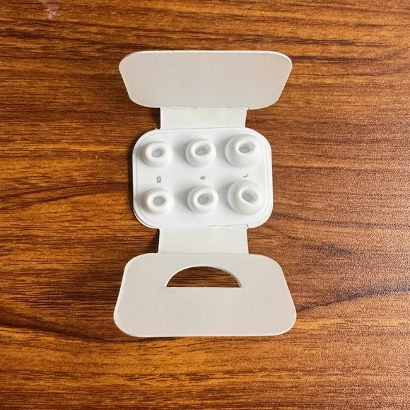 Apple AirPods 2nd Gen w/ Case, Box & Charger